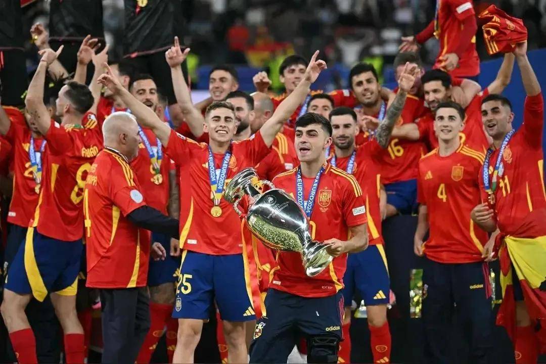 女队员身体 女队员身体