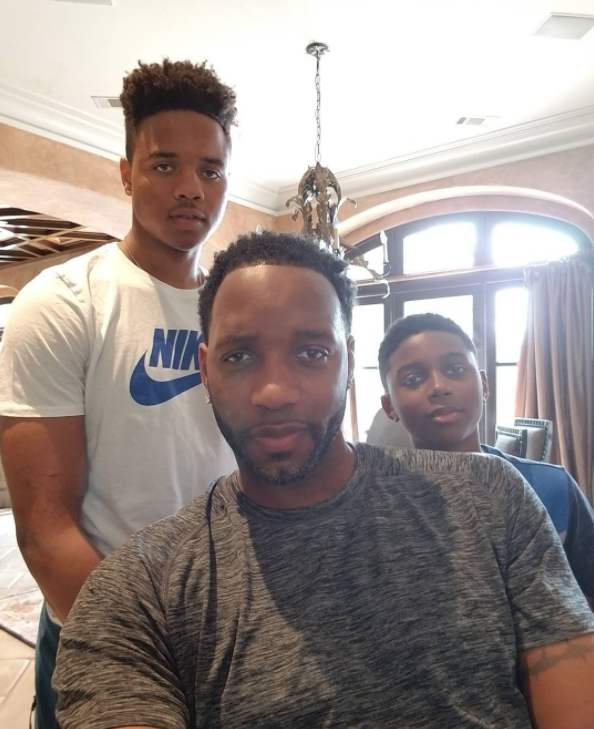 尼的梅开二 尼的梅开二