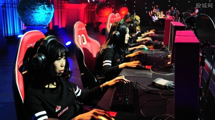 2轮比赛中 2轮比赛中